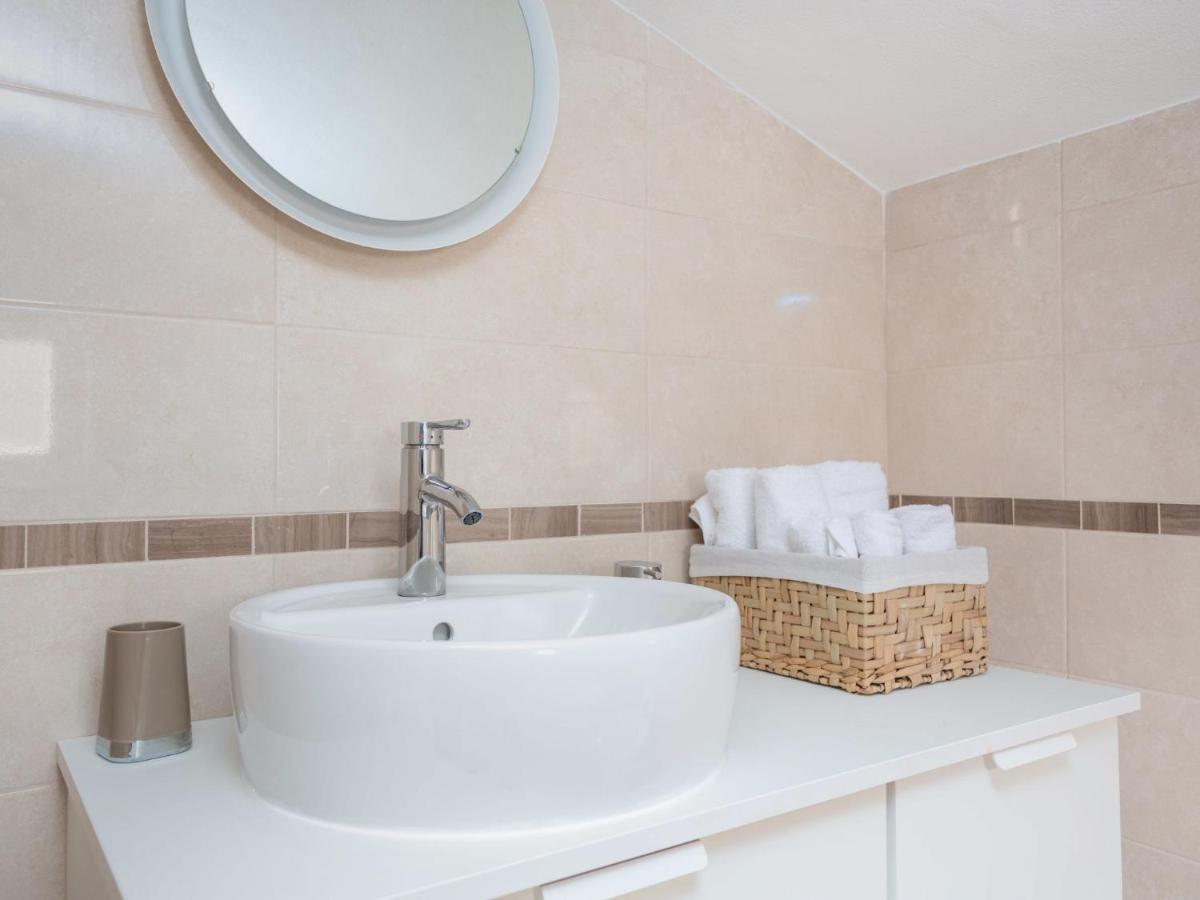 Apartment Wind Soleil By Interhome Jablanac Extérieur photo